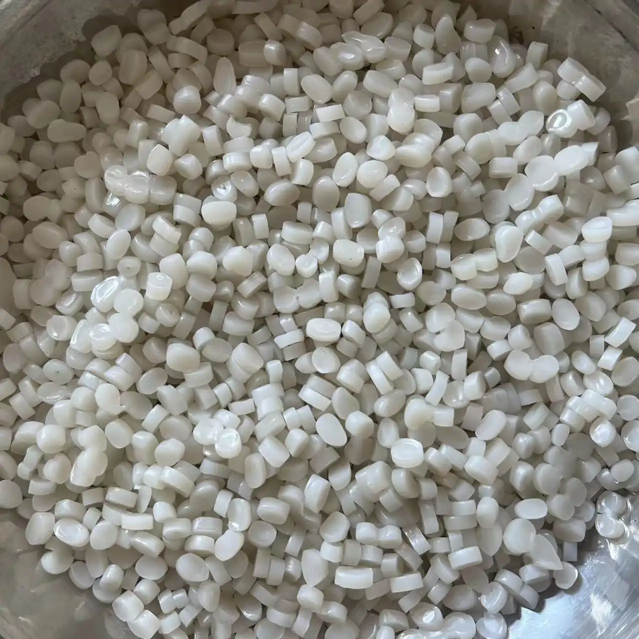 PE尿素桶再生颗粒