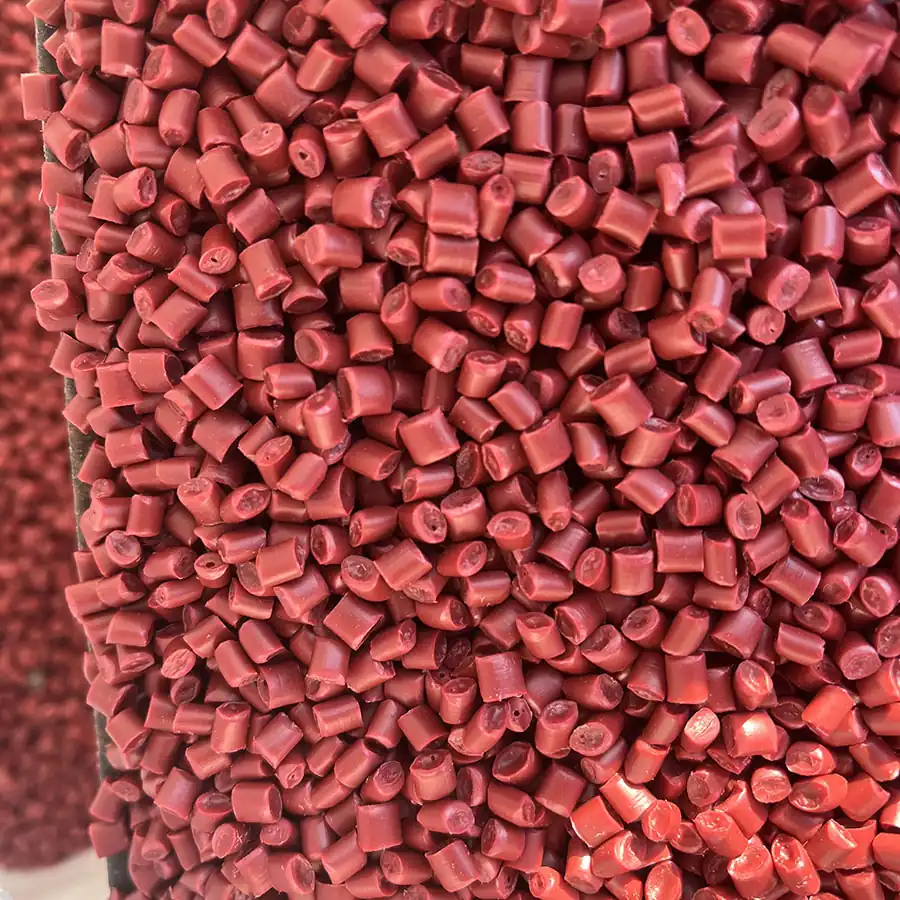 PP红色吸塑颗粒
